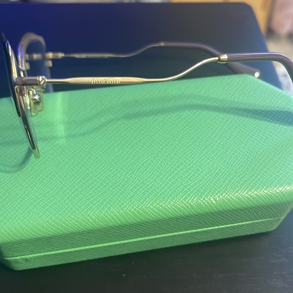 Beautiful Miu Miu blue-light glasses